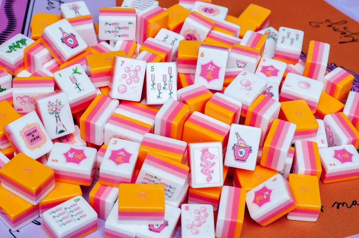 Anders Ruff Design Bams & Bubbly Mahjong Tiles