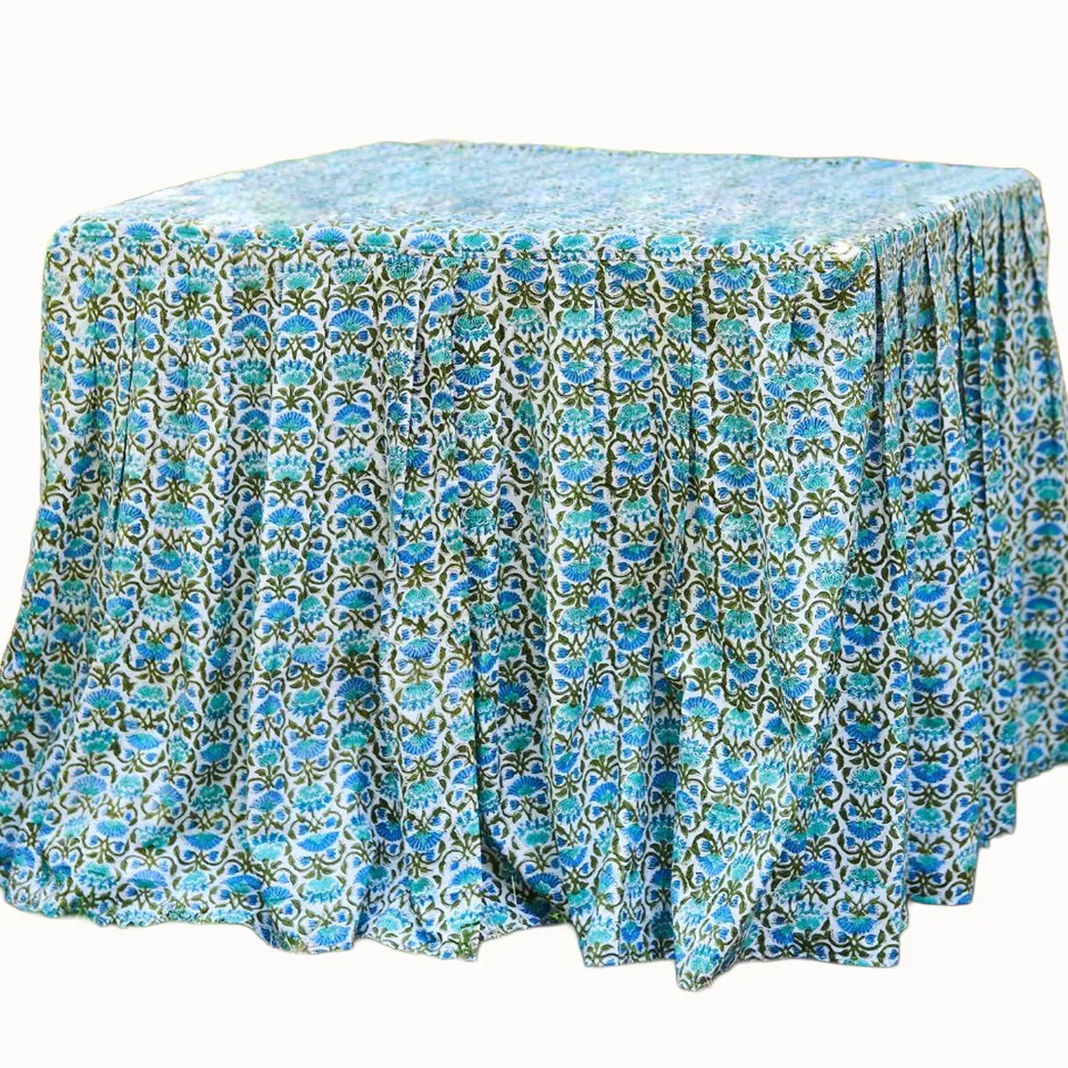 Audrey Tablecloth Aqua with ivory lattice on aqua fabric